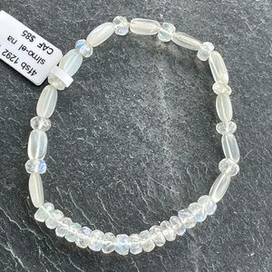 Elegant Faceted Moonstone White Beaded Bracelet 6.5”